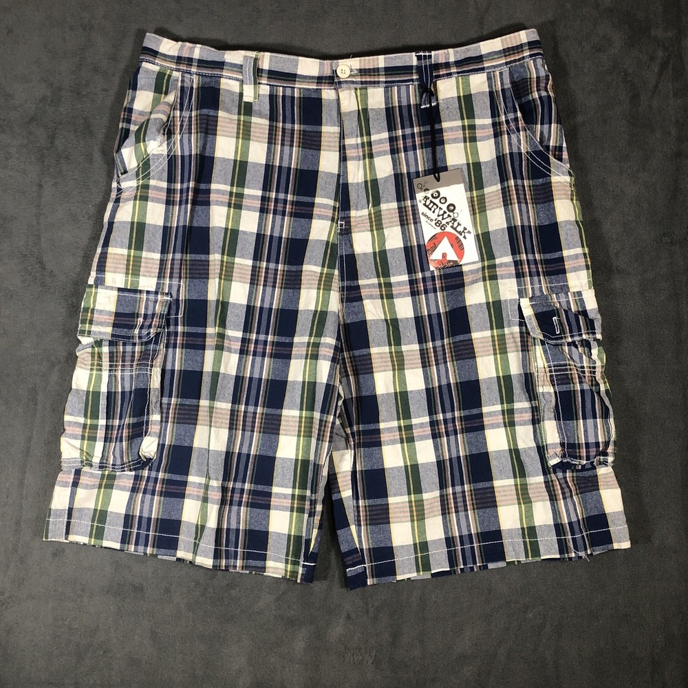 Airwalk Men's Plaid Cargo Shorts Size 38 Brand New With Tags